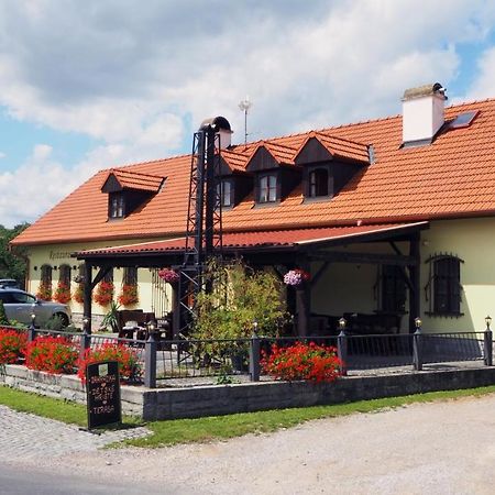 Restaurace A Pension Chalupa Hlasna Treban Екстер'єр фото